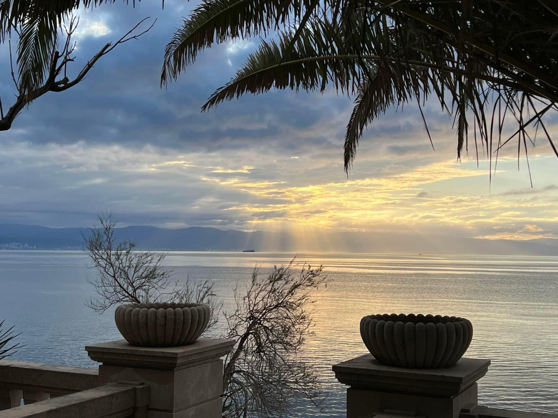 Yoga-Woche Villa Istra Sonnenuntergang